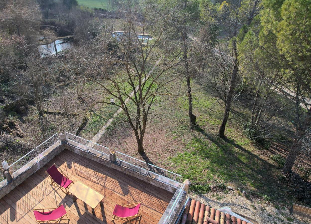 Grand Gite Les Cabanes De Fallot Pour 19 Personnes - Piscine Naturelle L'isle-Bouzon Exteriér fotografie